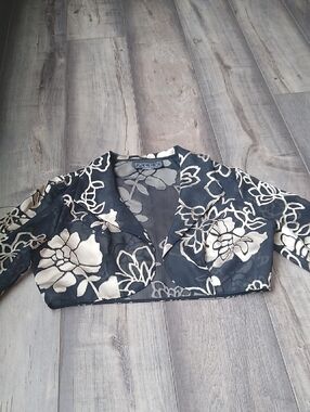 Alex Evenings Black Cropped Bolero with Cream Floral Embroidery